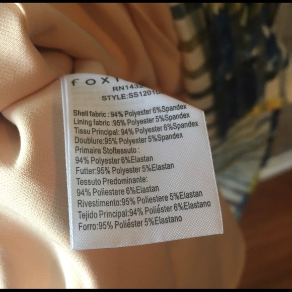 NWT FOXIEDOX Eldora Halter Dress - Picture 8 of 10